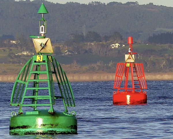 Lateral marks - green starboard mark to the left of the image, red port mark to the right of the image